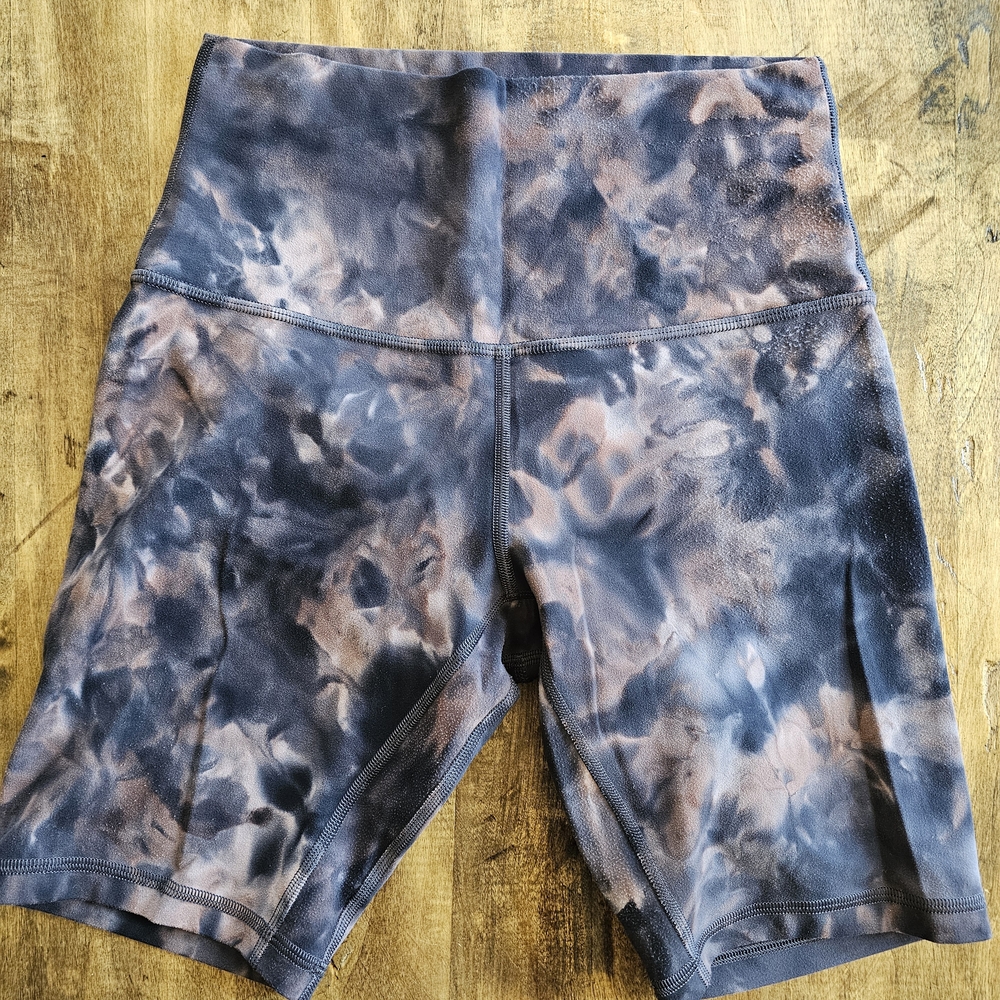 Lululemon Align 8" Diamin Dye Shorts